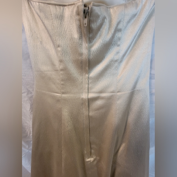 Jessica McClintock Gold Strapless Ballgown, size small - Picture 5 of 6